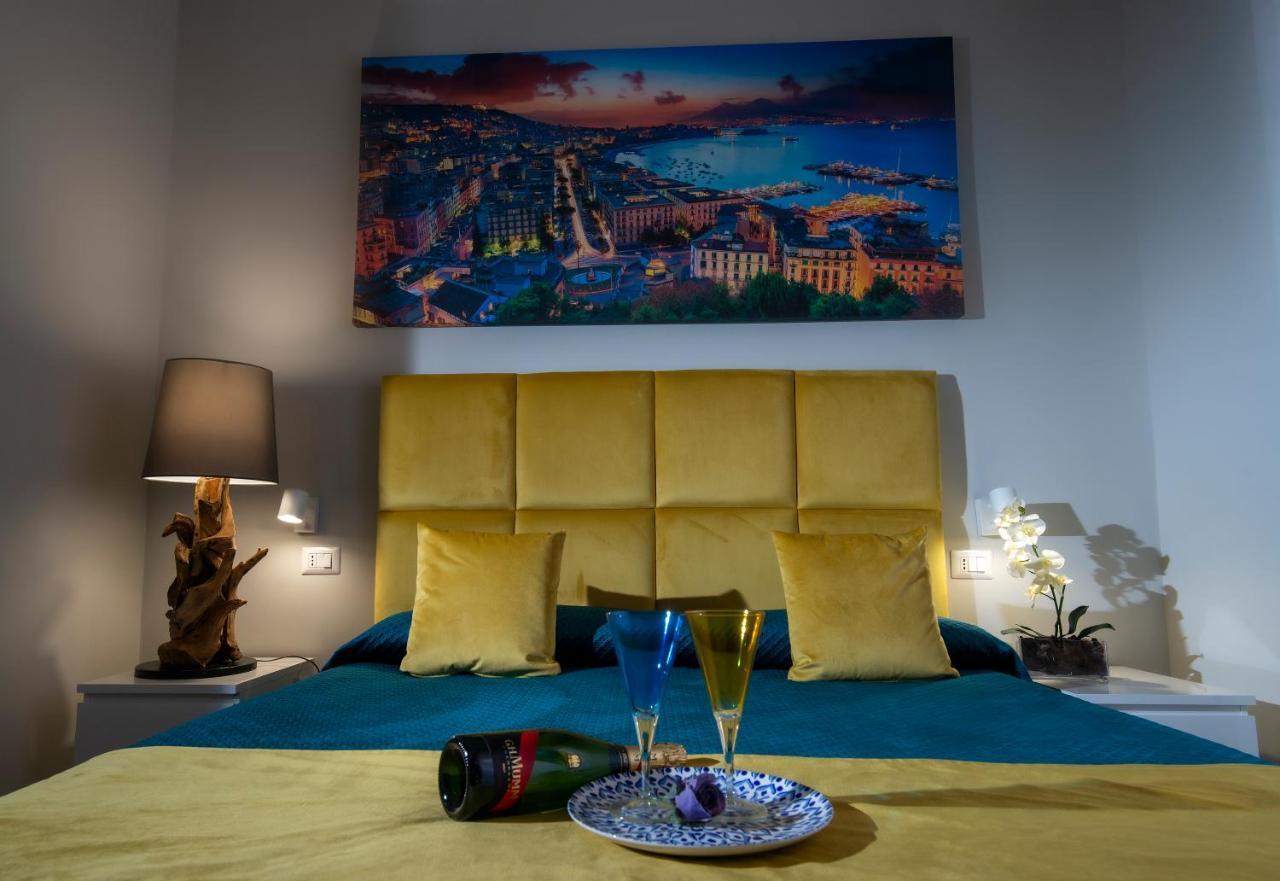 Vivi A Napoli Bed & Breakfast ภายนอก รูปภาพ