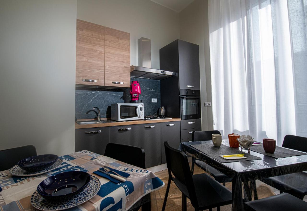 Vivi A Napoli Bed & Breakfast ภายนอก รูปภาพ