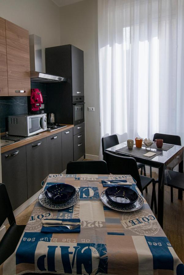 Vivi A Napoli Bed & Breakfast ภายนอก รูปภาพ