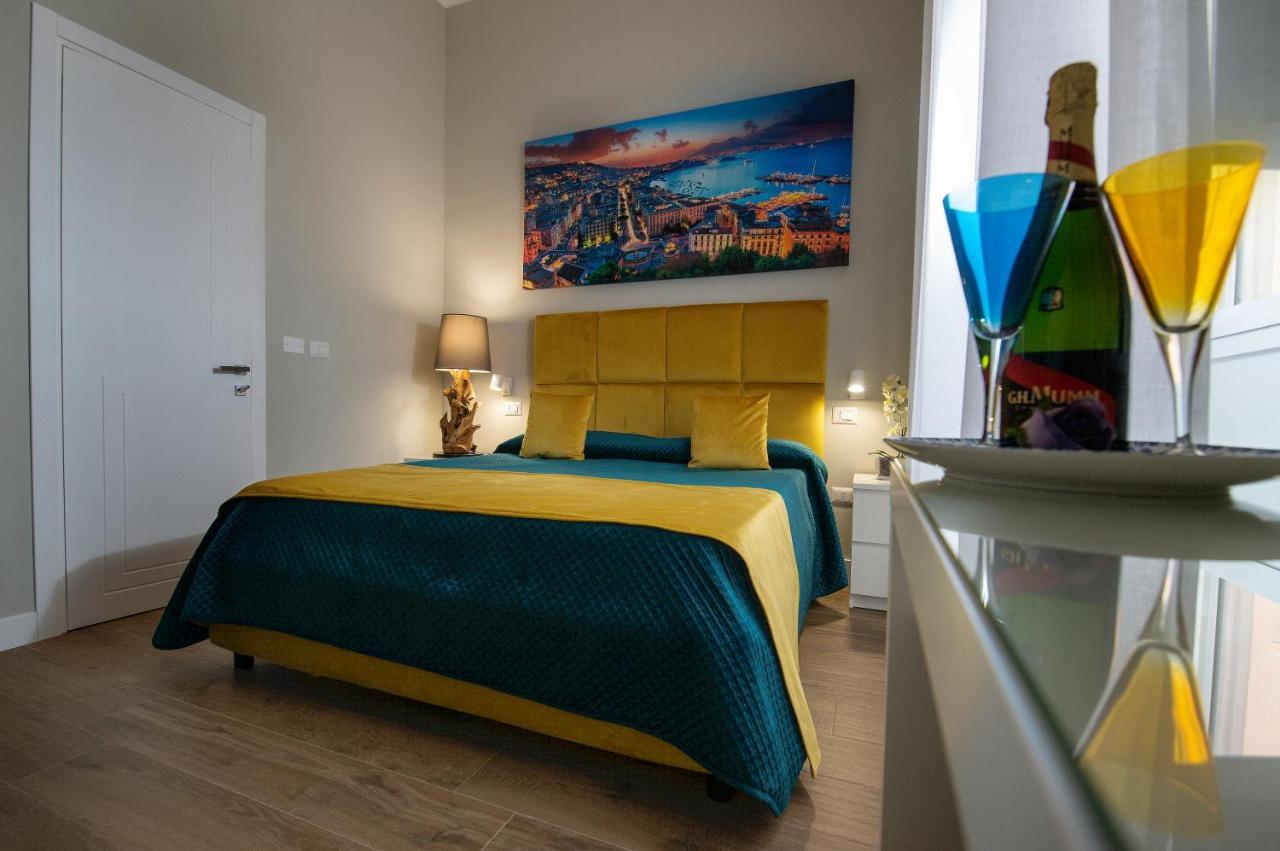 Vivi A Napoli Bed & Breakfast ภายนอก รูปภาพ