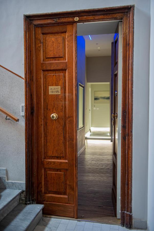 Vivi A Napoli Bed & Breakfast ภายนอก รูปภาพ