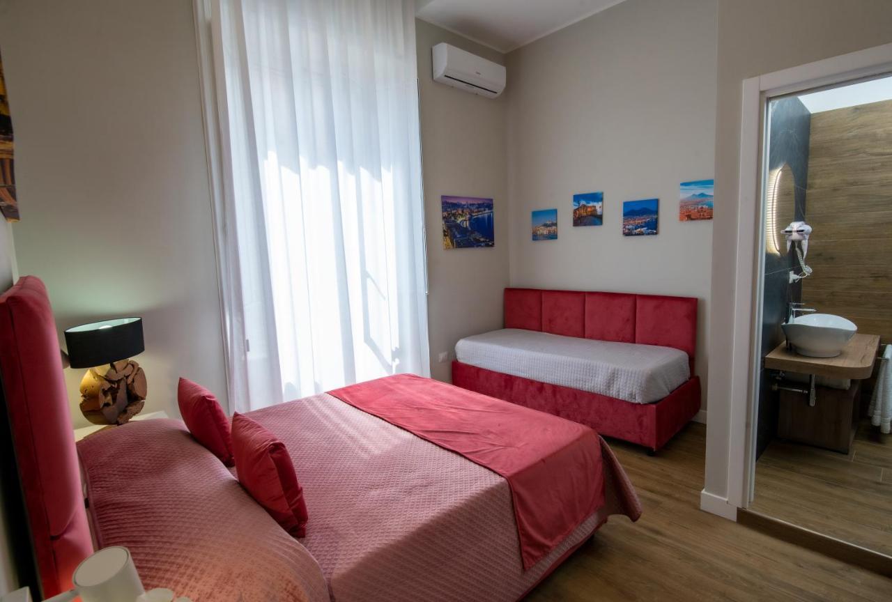 Vivi A Napoli Bed & Breakfast ภายนอก รูปภาพ
